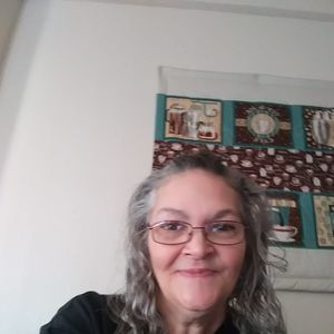 Meet your Posher, Pamela